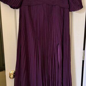 CHEFFON PLEATED FORMAL FLOOR LENGHT DRESS